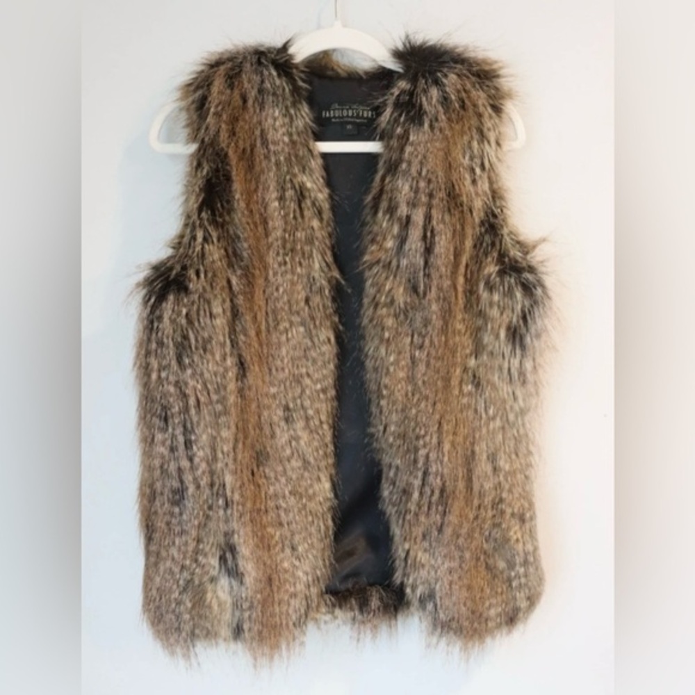 DONNA SALYER'S Fabulous Furs Shaggy Open Front Vest size XS/S Excellent